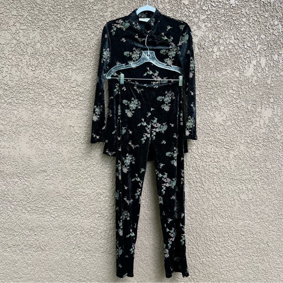 Vintage Y2K 100% Velvet 2-Piece Sets by‎ Stella USA, floral cheongsam Qipao top - Picture 1 of 17